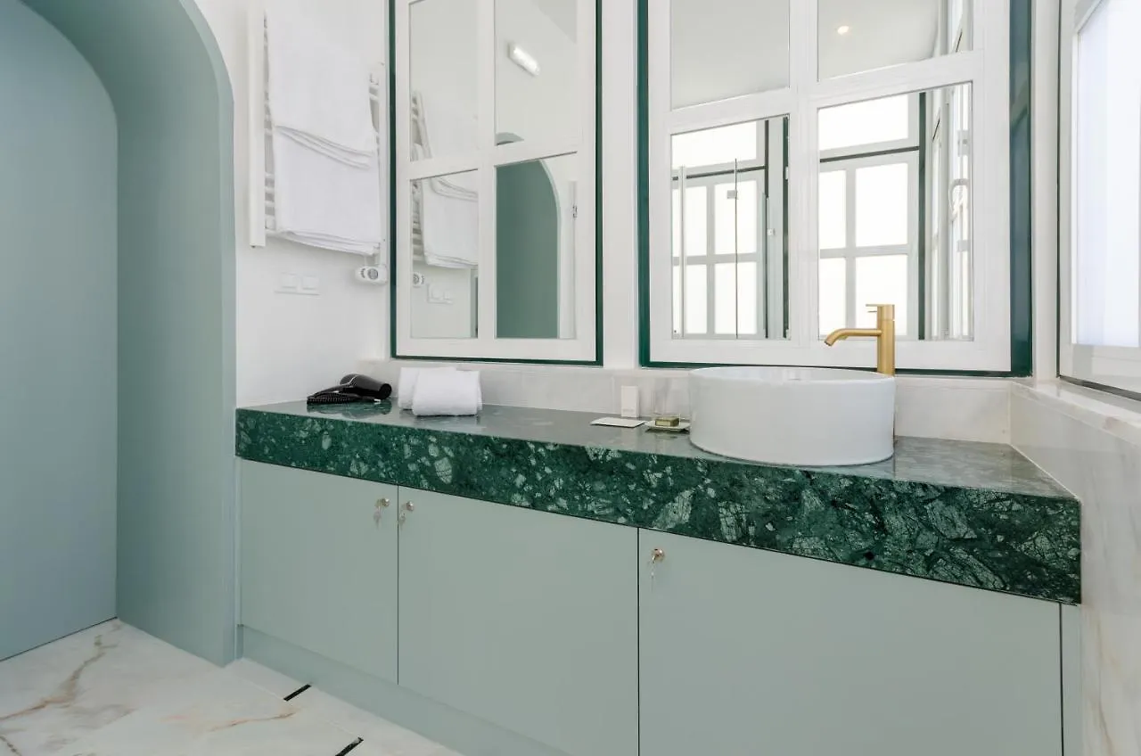 Гостевой дом Westlight Cascais Chalet - Adults Only